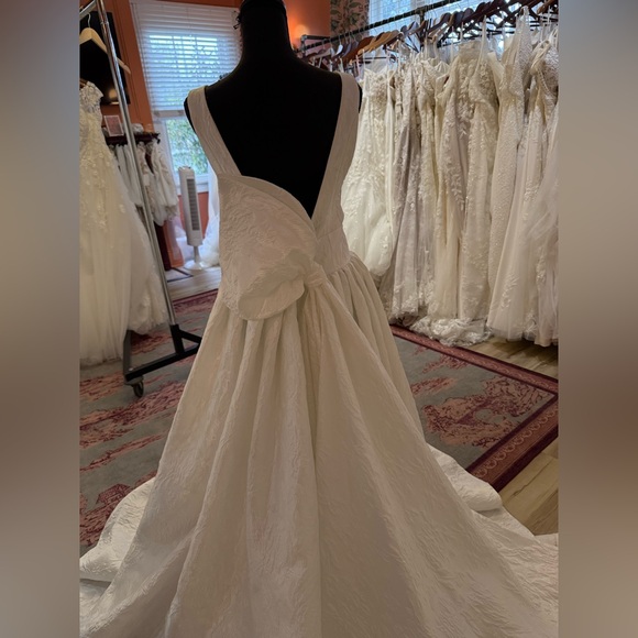 Dorothy- Rings Collection - Picture 6 of 6